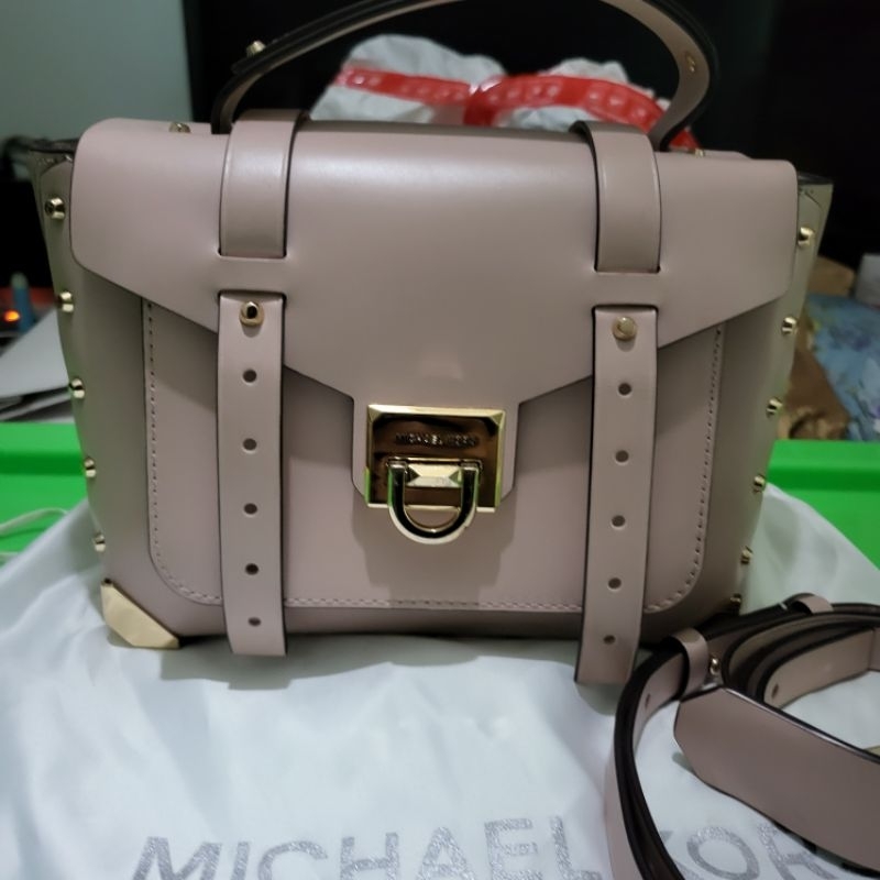 Michael Kors Manhattan Medium Nude Pink Bag