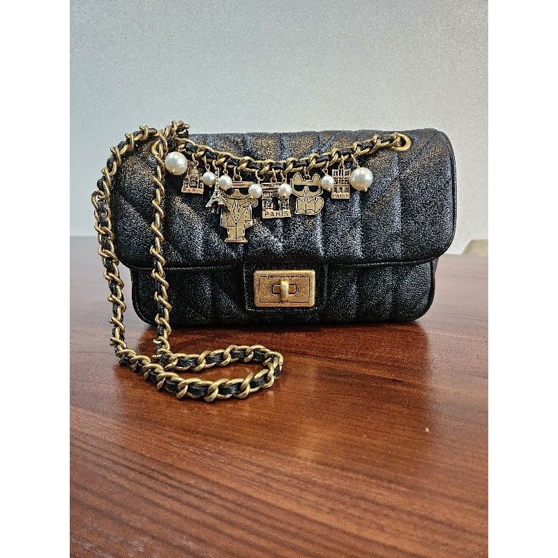 Preloved Authentic Karl Lagerfeld Agyness Crossbody Bag