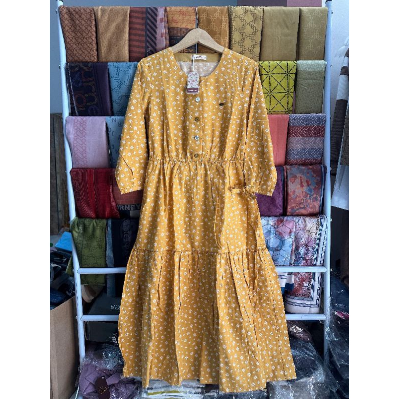Gardenia Yellow Dress - CORNICHE, Pakaian Wanita