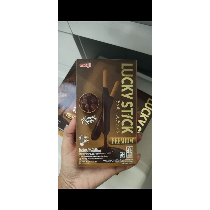 

Lucky Stick Premium - meiji (Rasa Coklat)