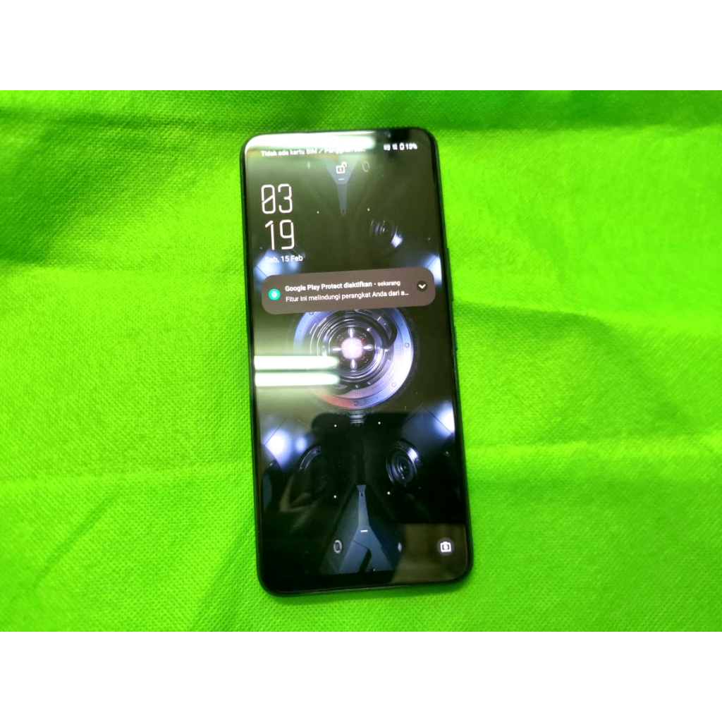 Hape Gaming ASUS ROG Phone 5 ROG 5 RAM 16/256 Minusan Seken Mulus