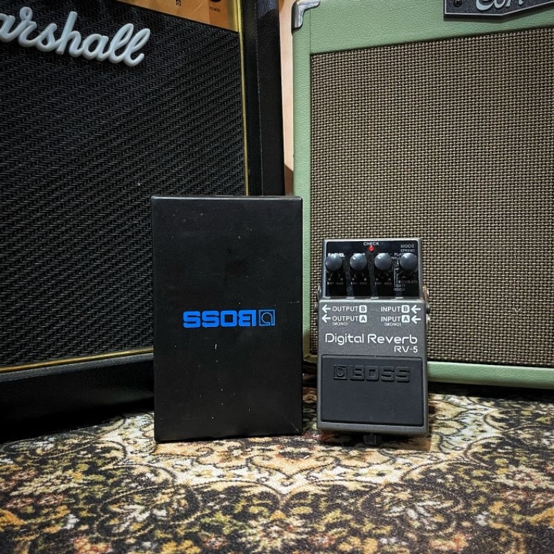Boss RV-5 RV5 Digital Reverb Efek Gitar Reverb Boss