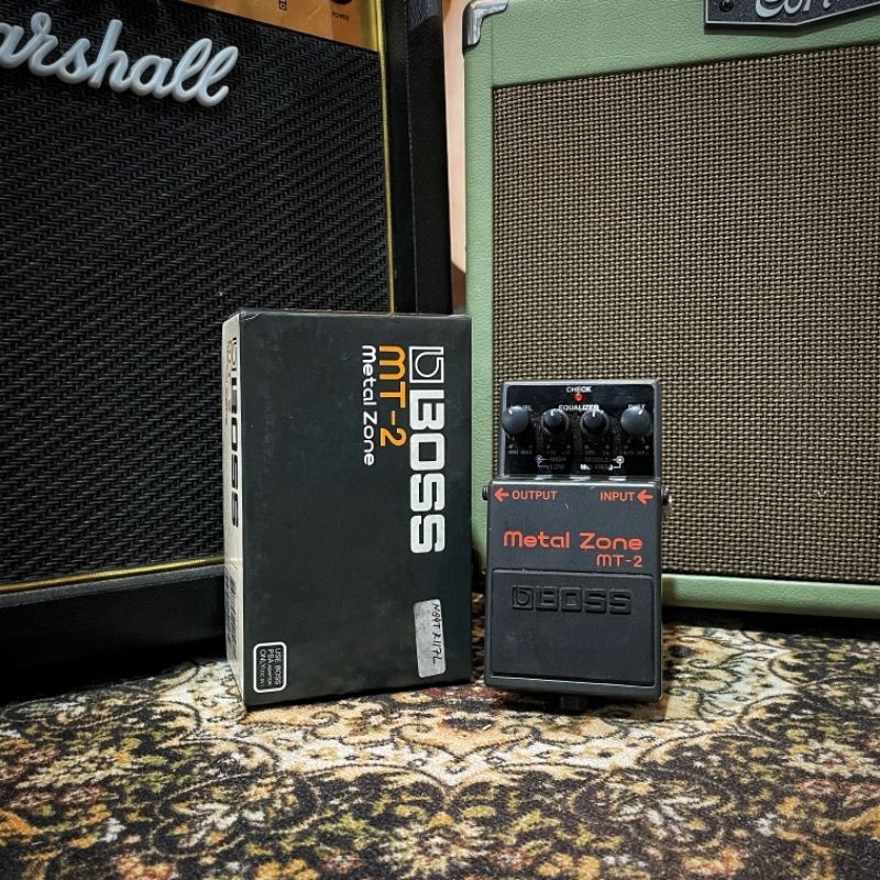 Boss MT2 MT-2 Metalzone Efek Gitar Boss Metalzone Distortion