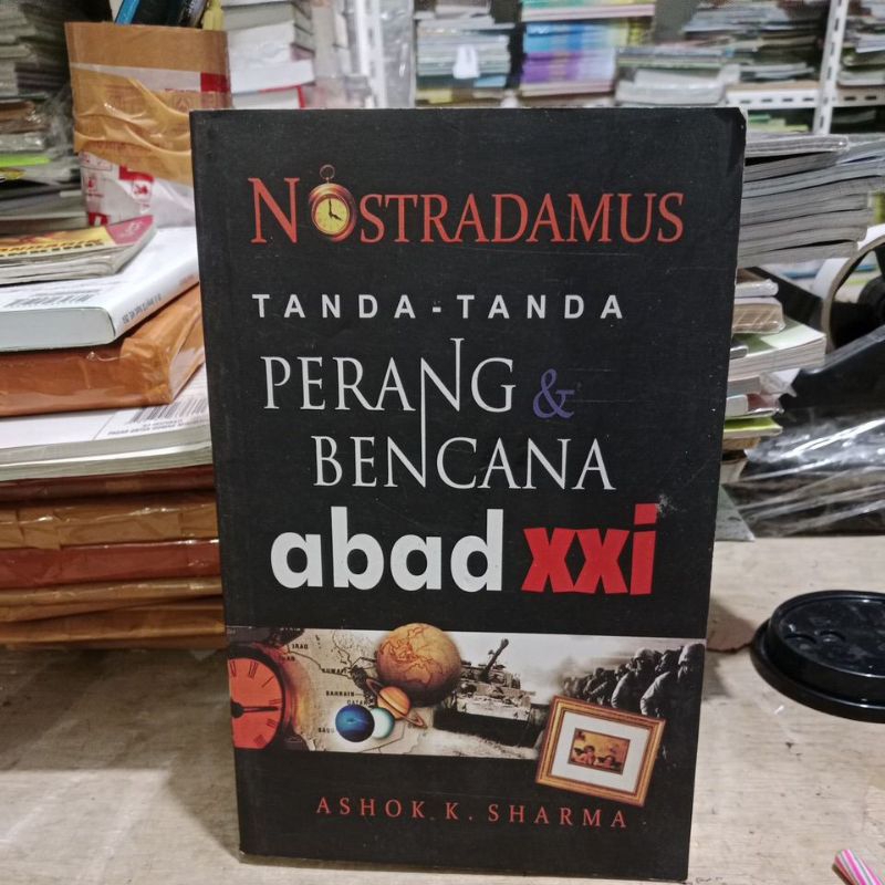 BUKU NOSTRADAMUS TANDA- TANDA PERANG& BENCANA ABAD XXi