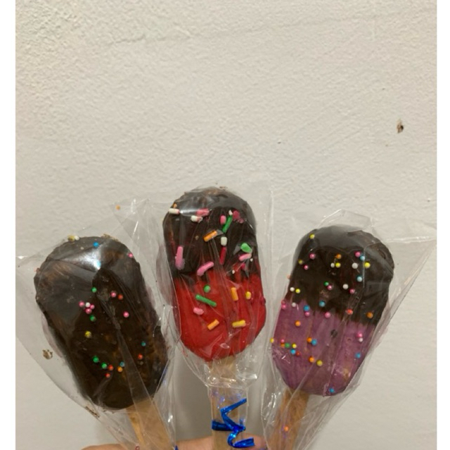 

Biskuit Es Krim Coklat Sprinkle isi 10