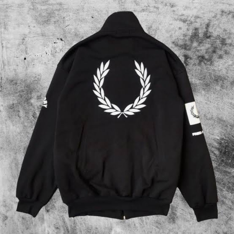 jaket fred pery