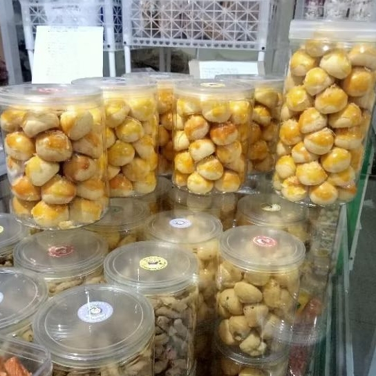 

Nastar keju selai nanas toples 1.000ml nastar premium