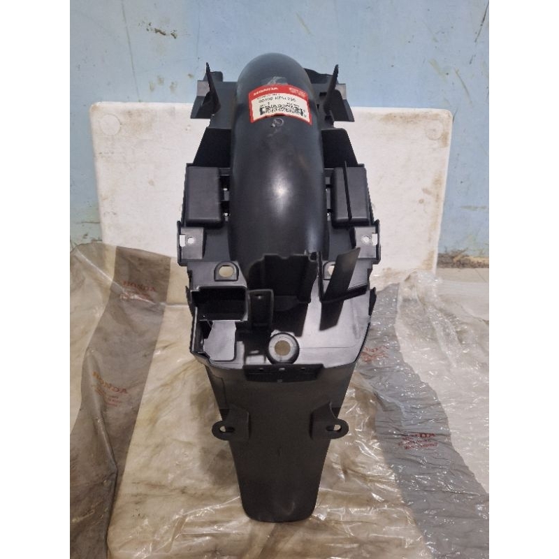 spakbor slebor belakang honda karisma 125 X original ahm honda 80100-kph-720