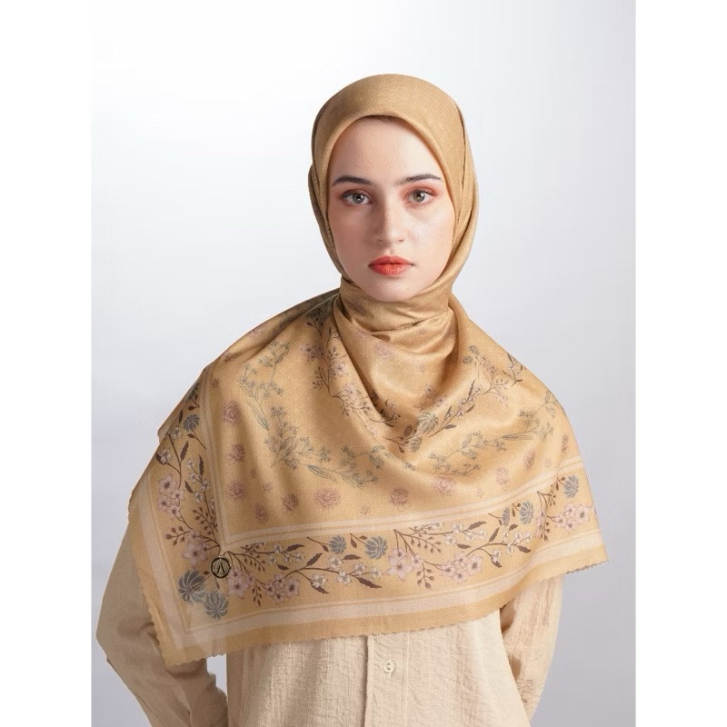 Preloved Aleza Scarf Jayashree Lilia Collection | Preloved Aleza | Aleza Woman | Scarf Aleza