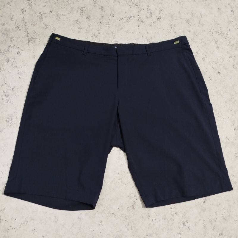 Celana pendek halus SKOOLOOKS jumbo