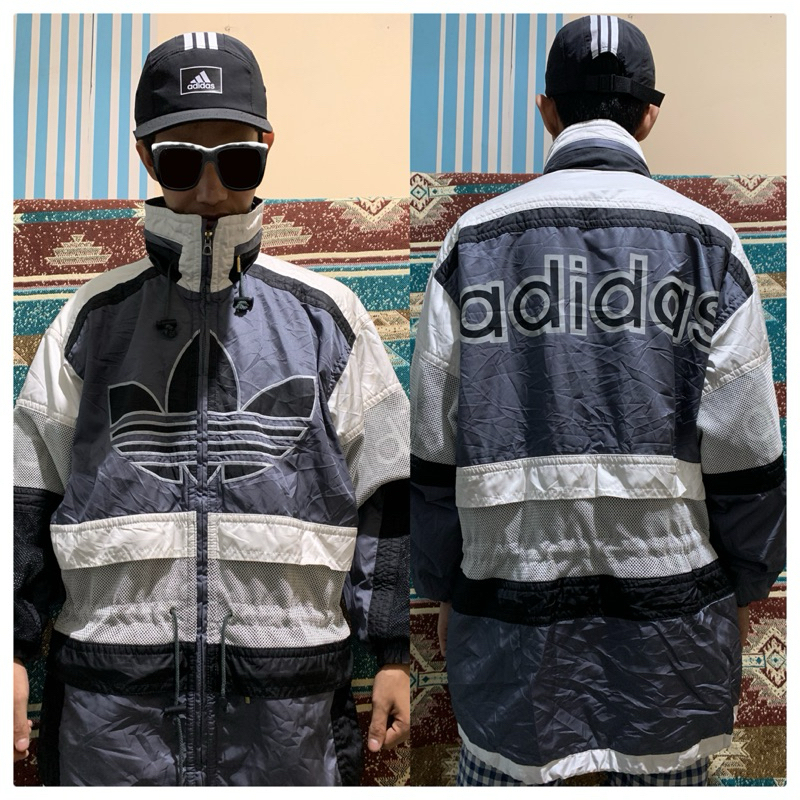 vintage 90’s adidas big logo jacket
