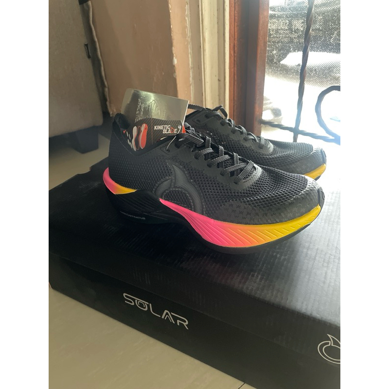 ORTUSEIGHT - Sepatu Running Ortuseight Solar Eclipse Penumbra