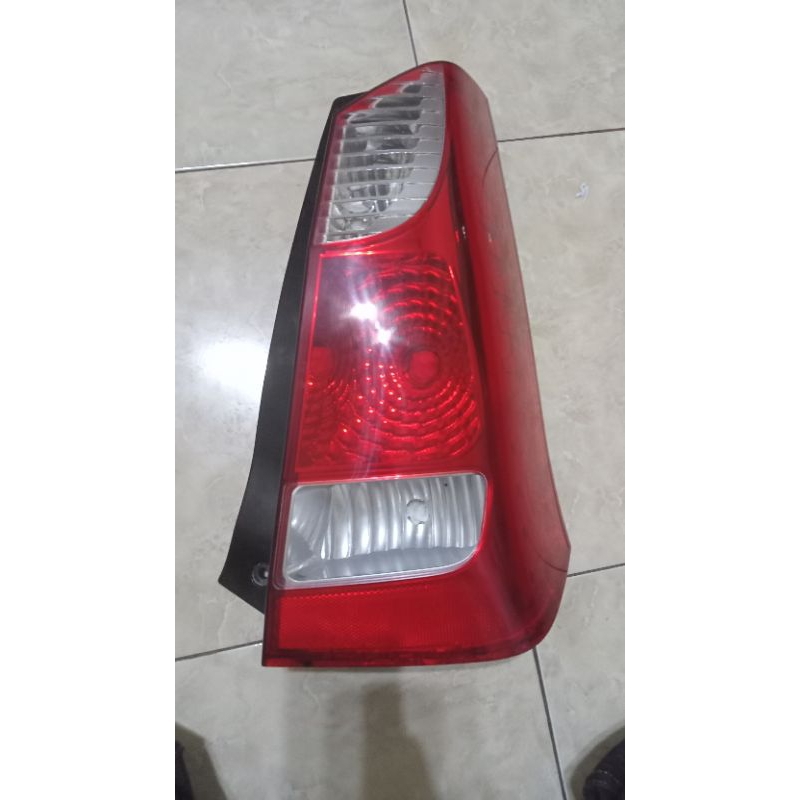stoplamp lampu belakang karimun wagon R