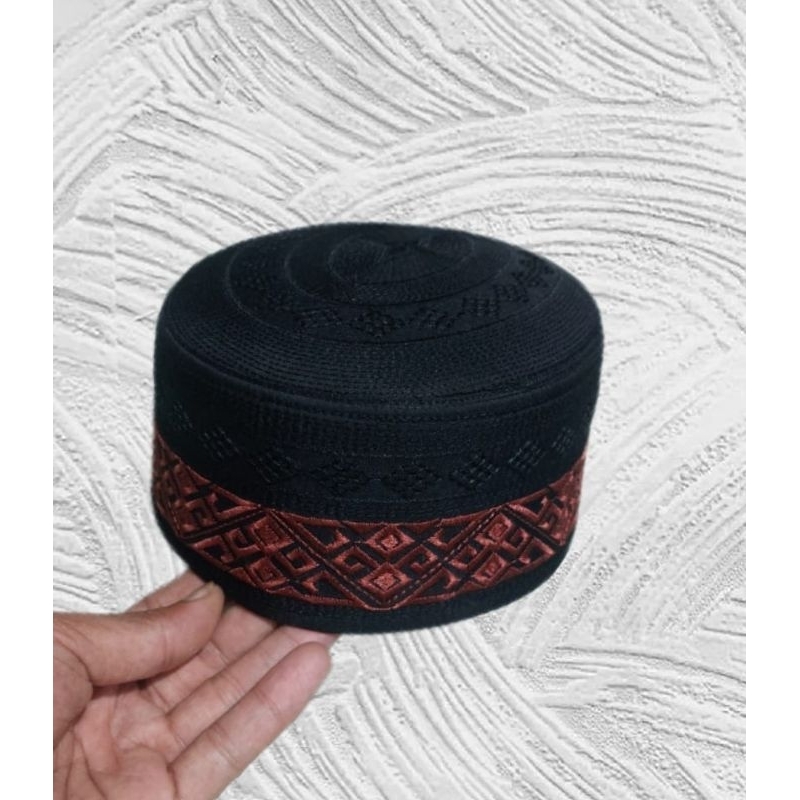 peci haji malaysia motif baru