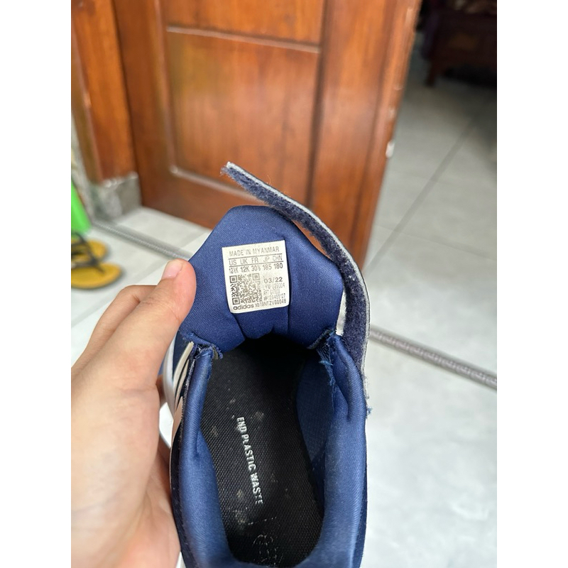 preloved sepatu adidas anak