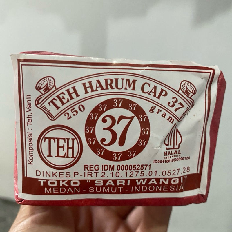 

TEH HARUM CAP 37 Khas Medan 250 Gram / Teh Daun / Teh Bubuk 37