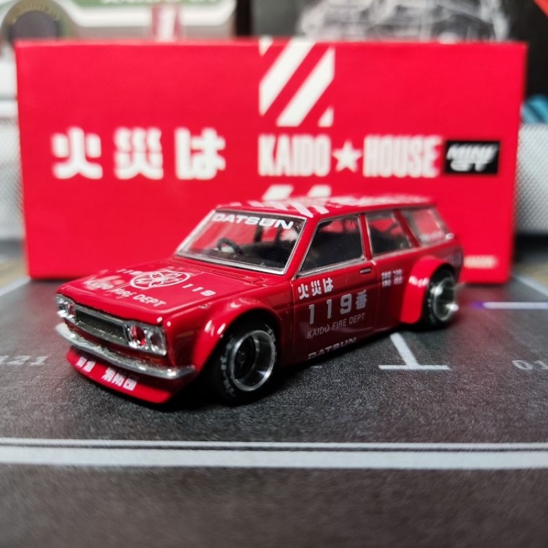 Datsun 510 Wagon Red Fire Dept Kaido House (MINUS)