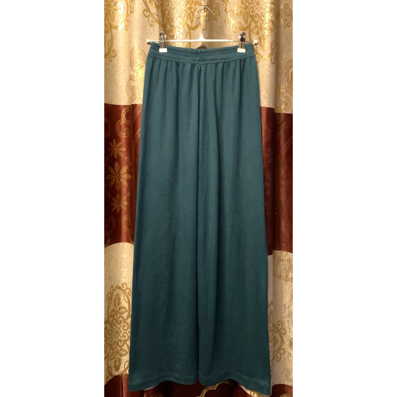 preloved celana kulot knit warna emerald / hijau botol