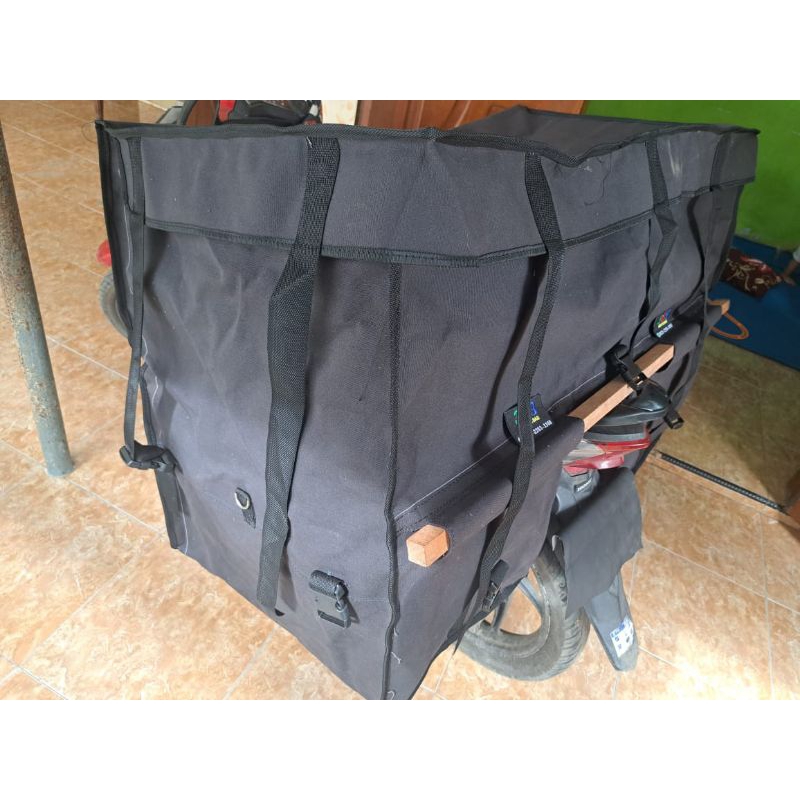 TAS KURIR TUMPUK TAS OBROK TUMPUK TAS MOTOR TUMPUK KANVAS (TERPAL TRUK)