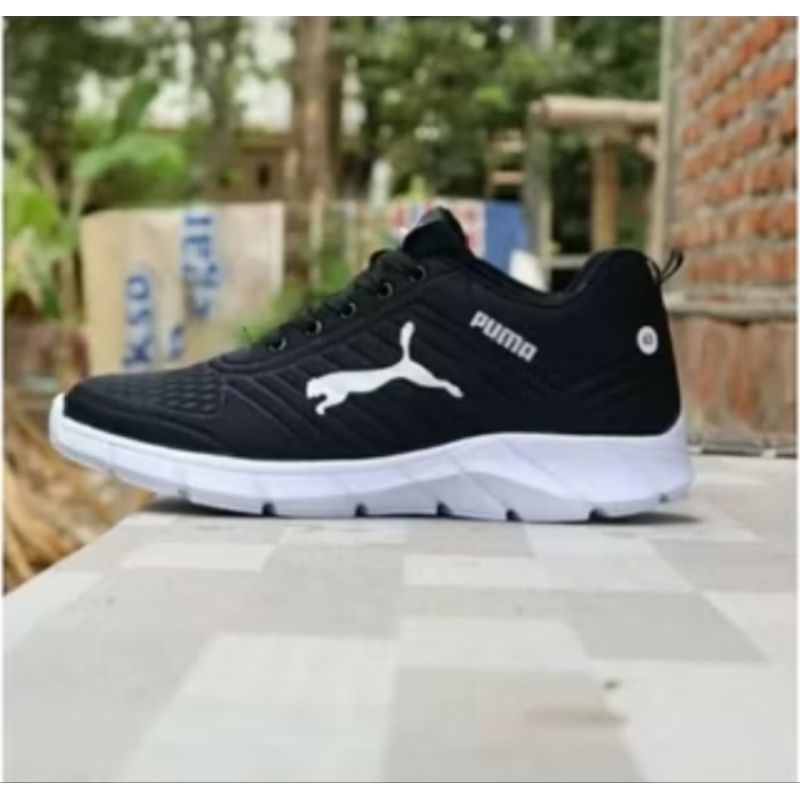 Promo termurah Sepatu Joging Sepatu running pria dan wanita puma