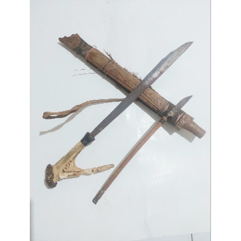 Mandau Lincah Lawas Hulu Tanduk