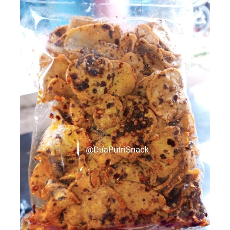 

Kerupuk seblak kuning pedas