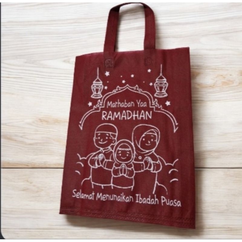 

ECER_Goodie bag Ramadhan 30x40X8 cm tebal isi 1 lusin / Tas spunbond ramadhan