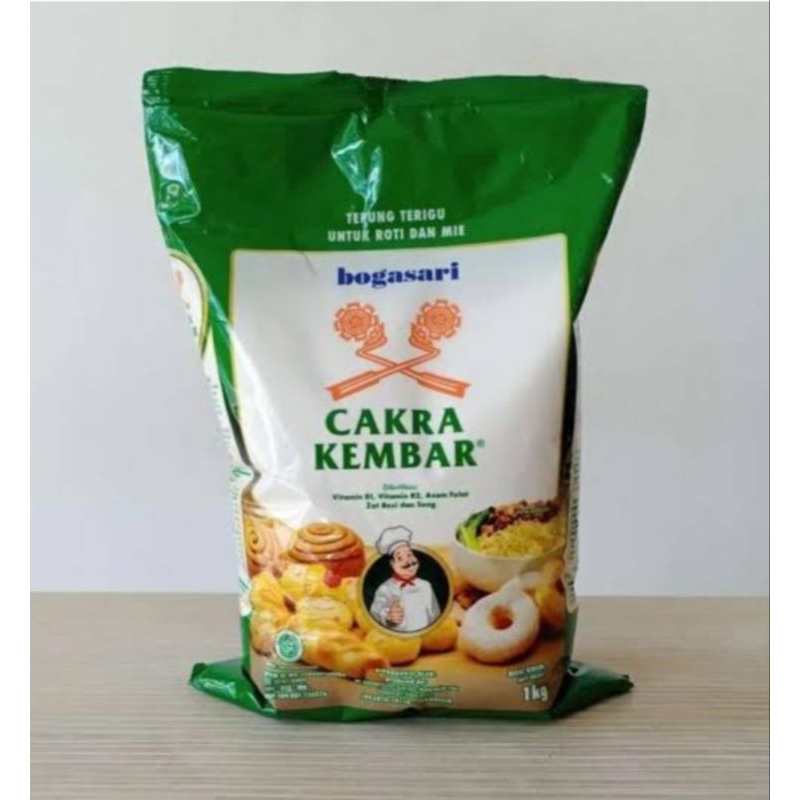 

Cakra Kembar Terigu 1Kg