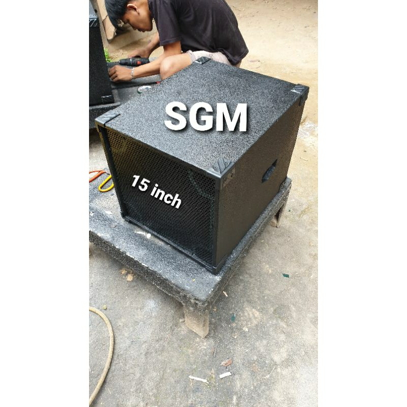 Box speaker 15 inch dan lubang  mesin kit power aktif