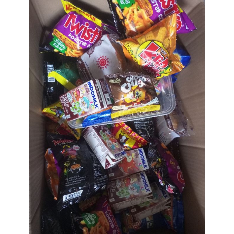 

serok snack gratis susu uht serok makanan ringan jajanan anak kecil