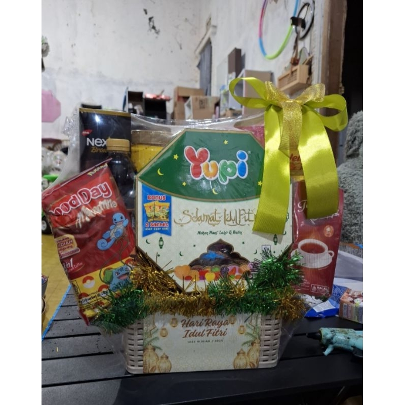 

Parcel Idul Fitri Kode S82