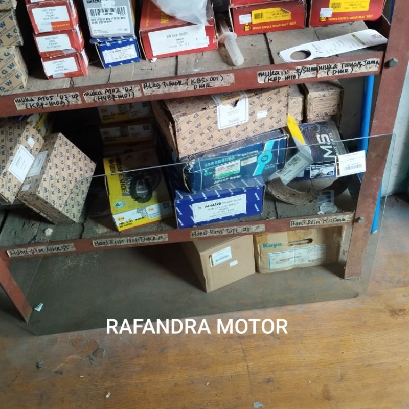 KACA PINTU DEPAN MITSUBISHI L300 LAMA-EURO 4 ORIGINAL KTB