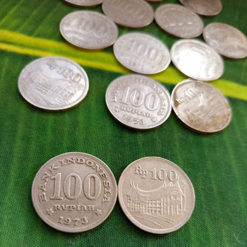 

1pcs uang koin Rp 100 rumah gada g th 1973