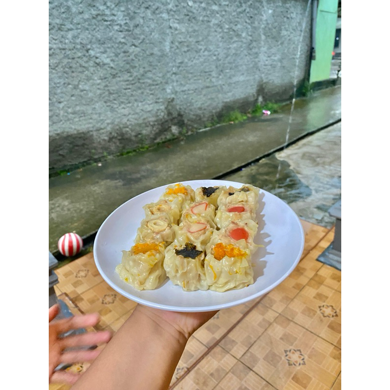 

DIMSUM AYAM FULL NDAGING GENDUT GENDUT ISI 6