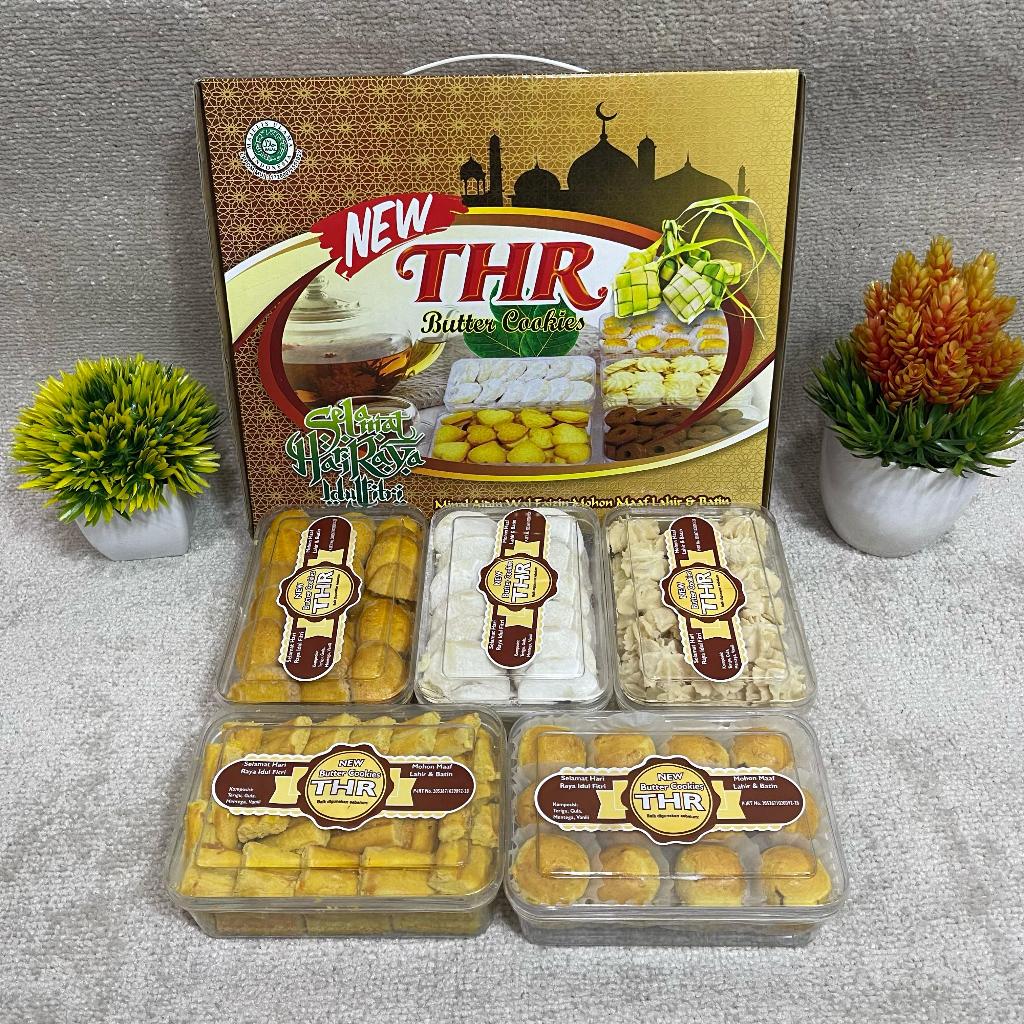 

PAKET KUE KERING LEBARAN IDUL FITRI PARCEL LEBARAN IDUL FITRI HAMPERS LEBARAN IDUL FITRI PARSEL THR NASTAR PUTRI SALJU KASTANGEL KACANG 6