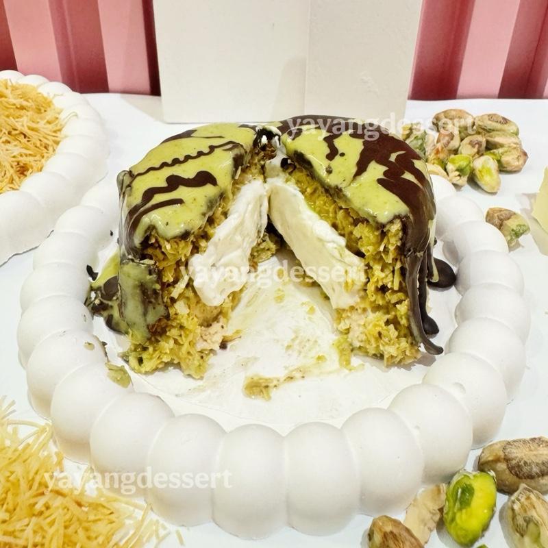 

DEB Mini Pistachio Dubai Cheese Boom 170g FREE Cokelat Dubai Mini 40g