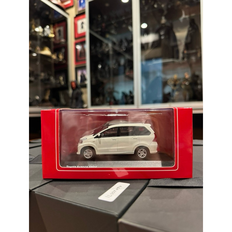 RIMS Toyota Avanza Veloz skala 1:43