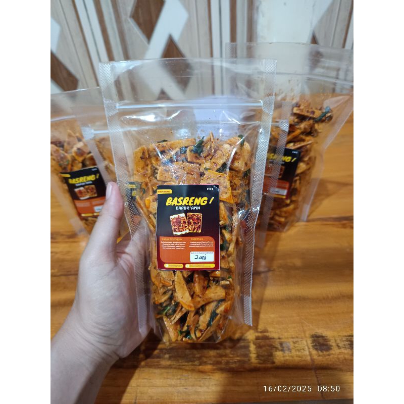

Basreng Pedas Daun Jeruk Pouch 20*17