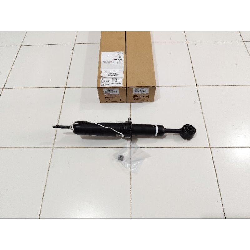 shockbreaker shock breaker depan toyota fortuner 2011 2012 2013 2014 2015 ori