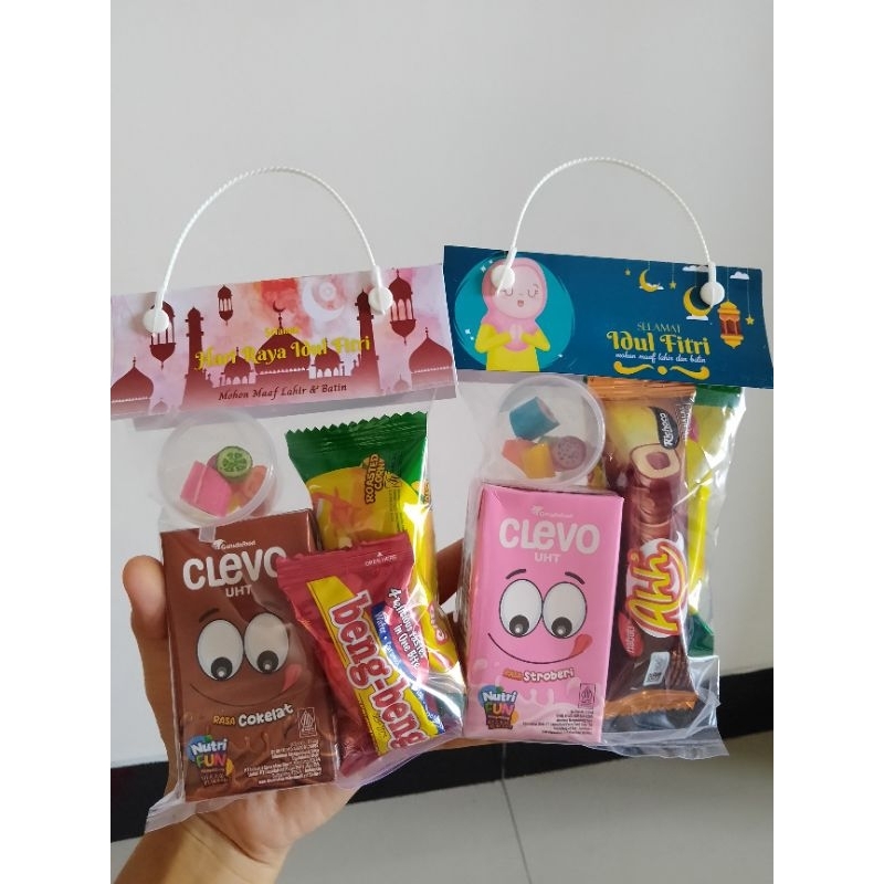 

SNACK HAMPERS LEBARAN