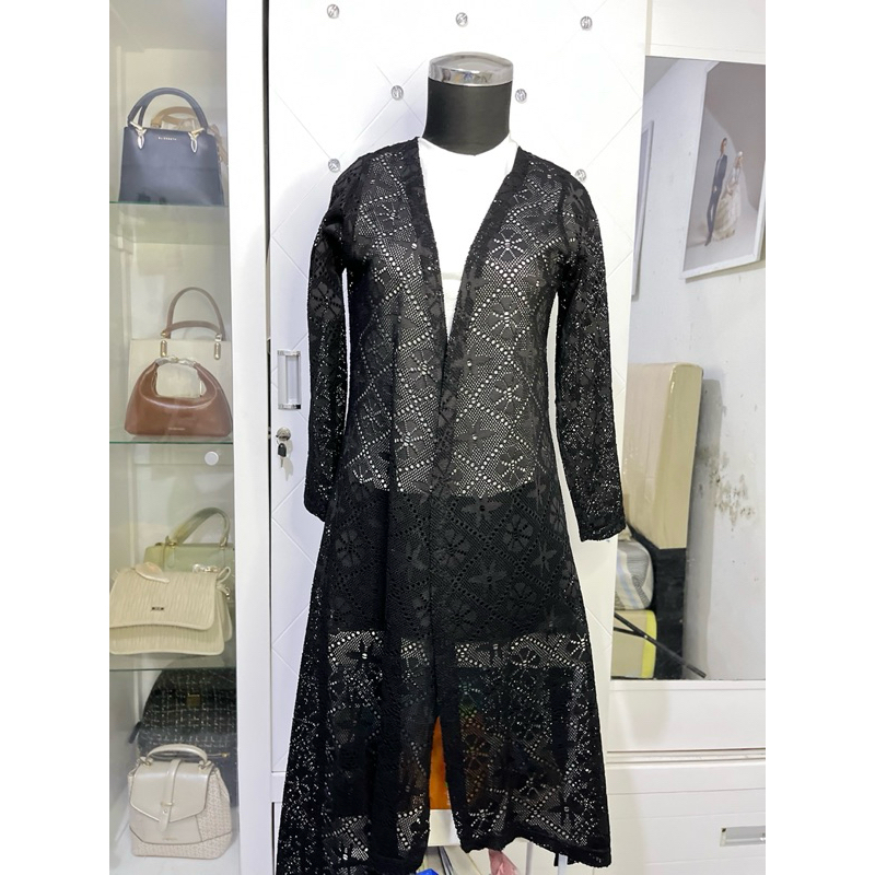 Cardigan Panjang Hitam