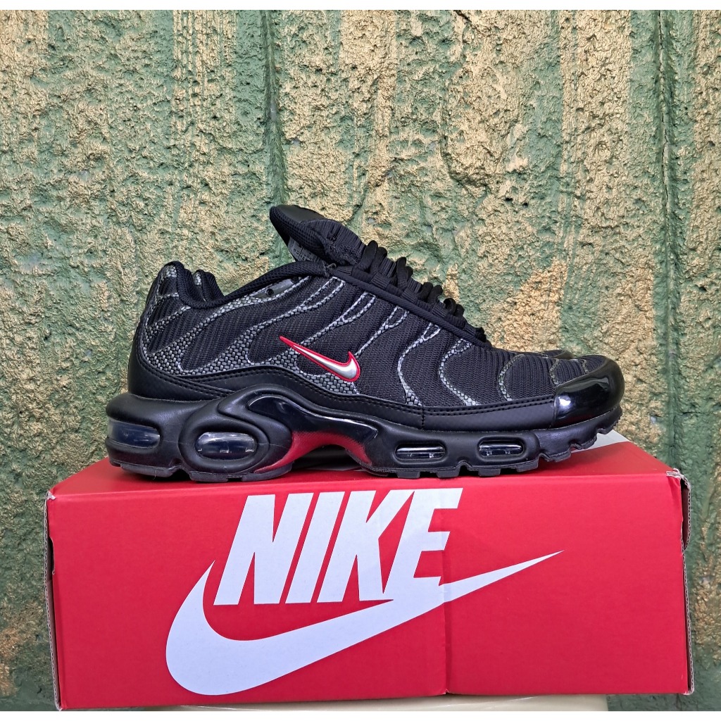 Nike Air Max Plus TN Carbon Fiber