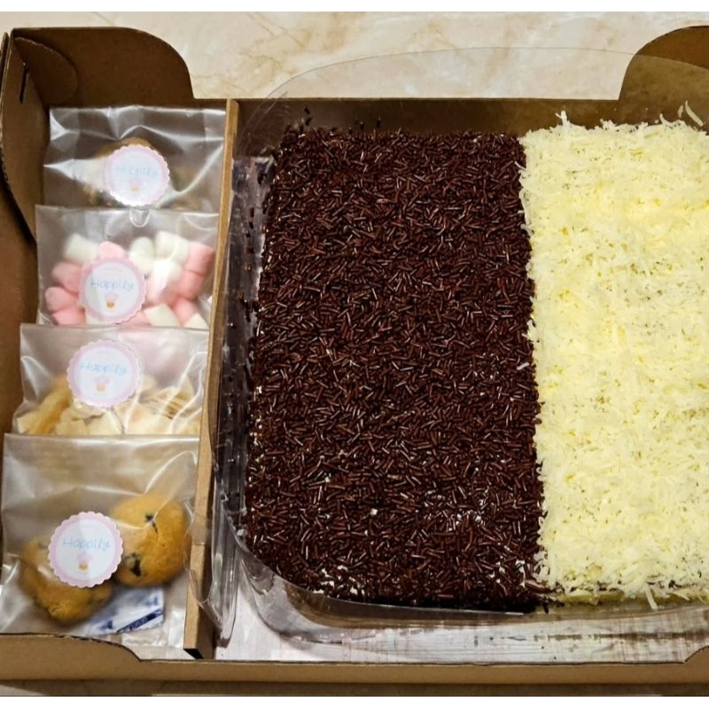 

Paket hampers bolu jadul keju dan coklat meisis