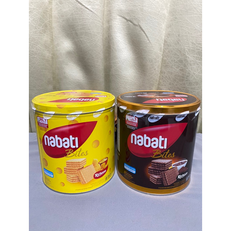 

Biskuit Wafer NABATI Cokelat Richoco KejuKaleng Jajan Lebaran Cookies - Cemilan, Food, Kering, Jajanan, Susu, Snack