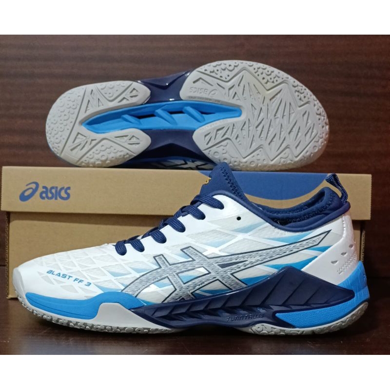 sepatu olahraga pria blast ff 3 white blue Sepatu termahal di dunia