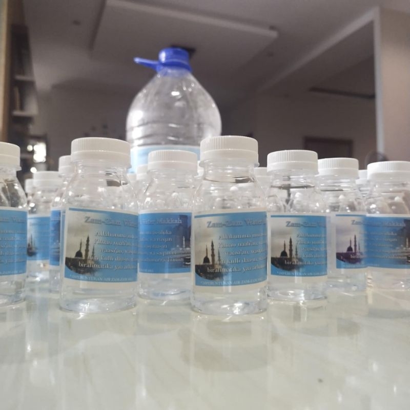 

Air Zamzam 60 ml | Asli Saudi | Obat | Oleh-Oleh Haji-Umroh