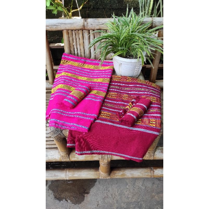 Tenun NTT -  Sarung Tenun Timor