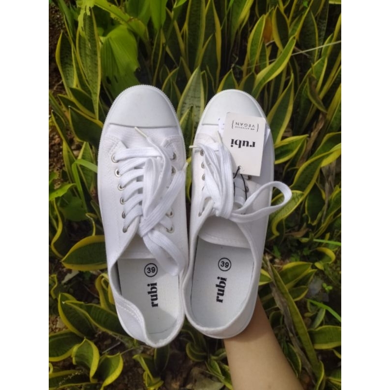 [PRELOVED NEW] sepatu rubi