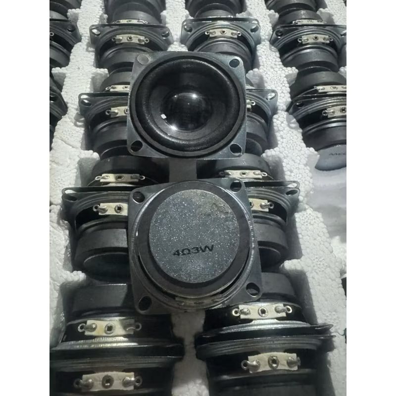 Speaker 2 inch 4 ohm 3 watt woofer hitam