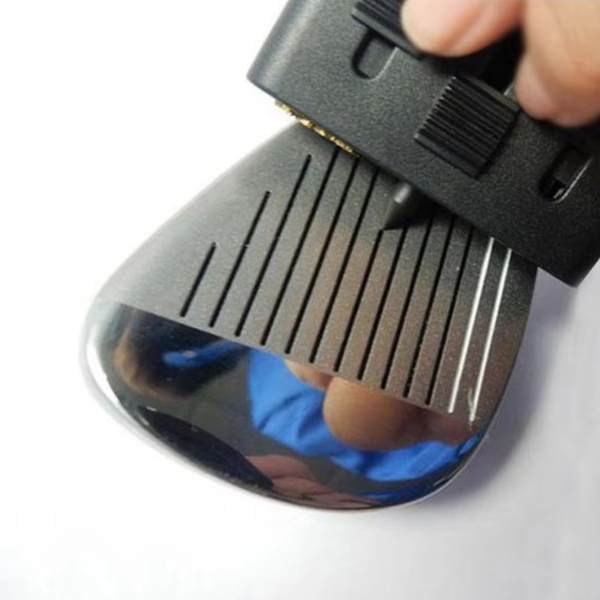 Alat Bersihkan Sikat Brush Sharpener Mini Pembersih Alur Tongkat Stick Stik Putter Wedge Bola Sepatu